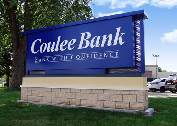 Monument Signs - Exterior architectural signs